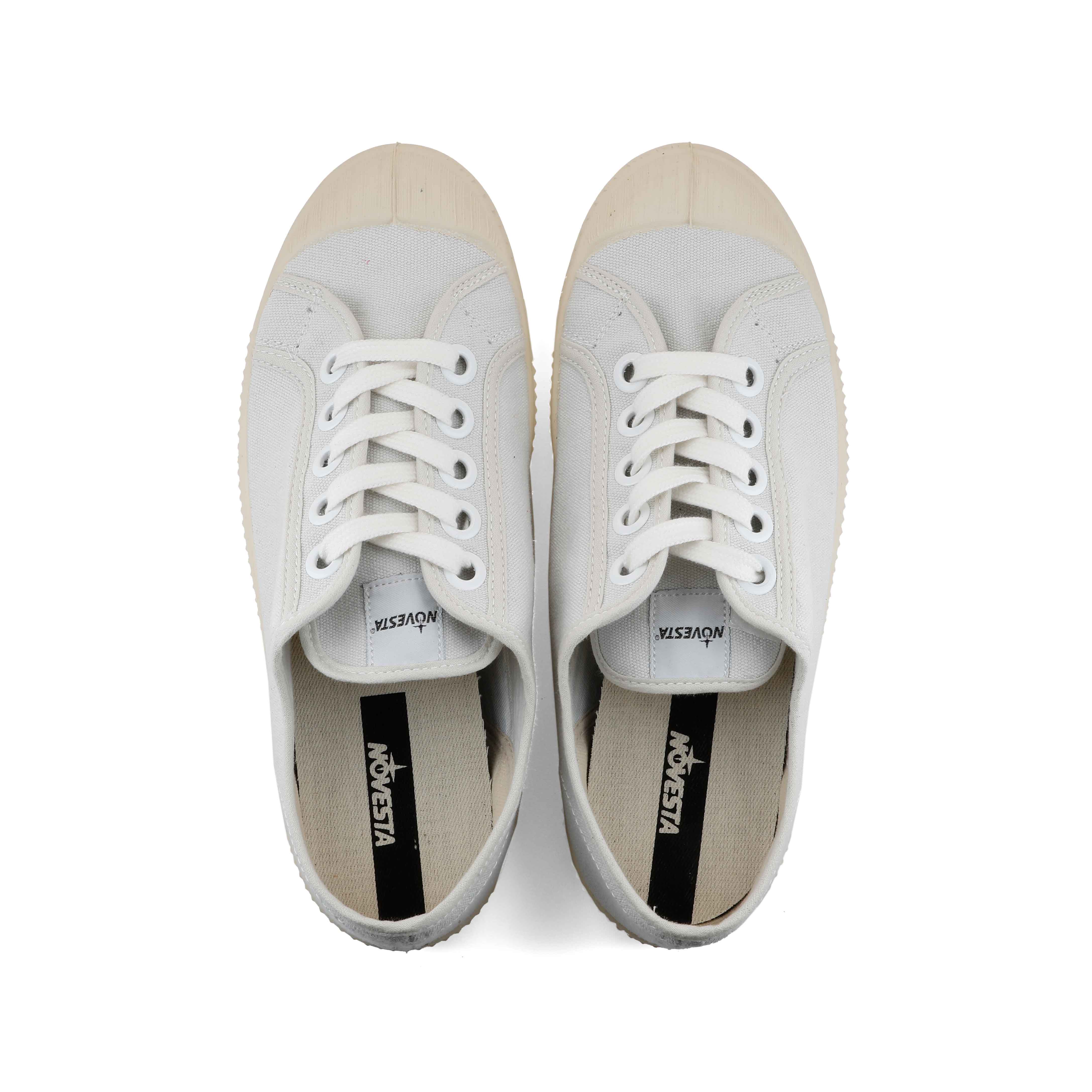 Picture of Star Master Washed White